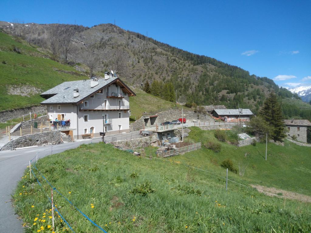 Pays Du Grand St Bernard Villa Saint-Rhemy-En-Bosses Eksteriør billede